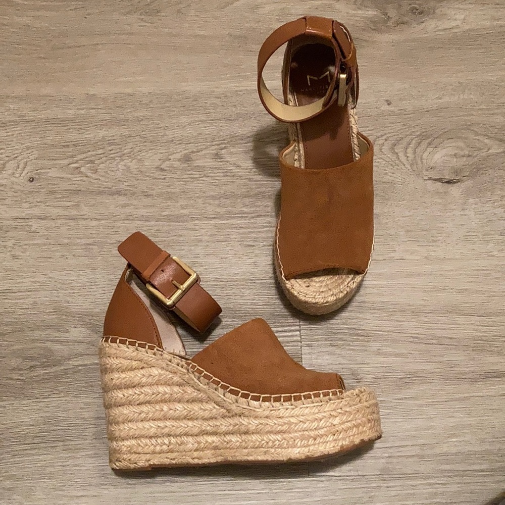 Marc Fisher Adalyn platforms